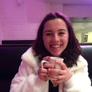 Meet your Posher, Olivia